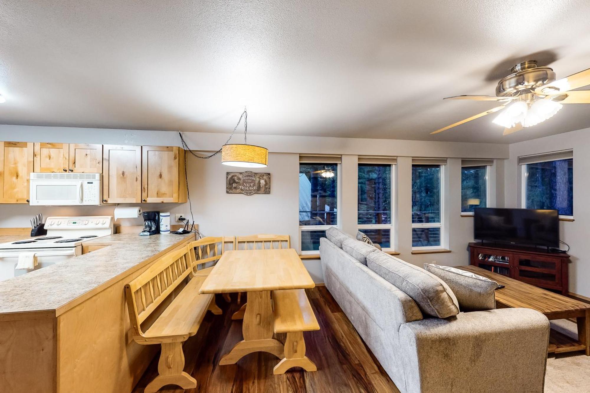 Towering Pines Cabin & Game Room Leavenworth Oda fotoğraf